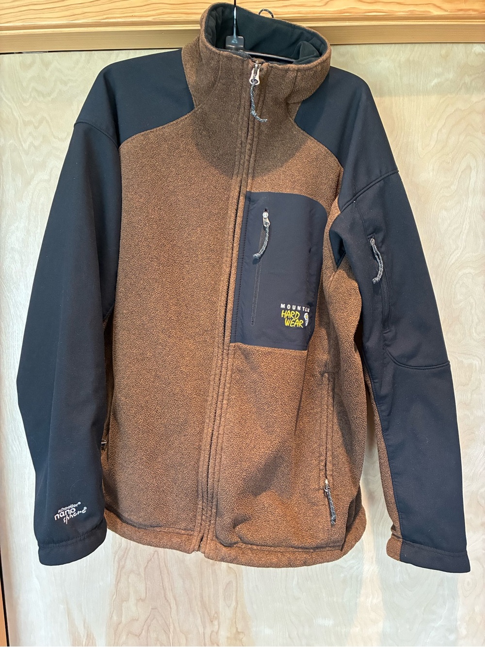 Mountain Hardwear Brown and Black Performance Fleece Jacket